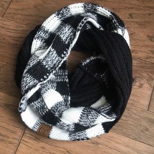 C.C Circle Scarf